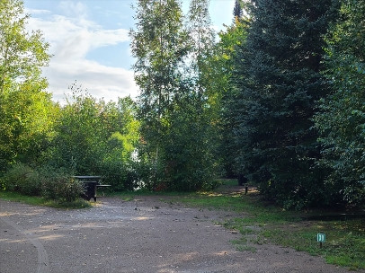 Terrain 2 services &mdash; 30 amp&egrave;res